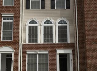 25117 Overlord Ter, Chantilly, VA 20152
