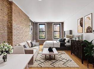 230 E 83rd St #3RW, New York, NY 10028