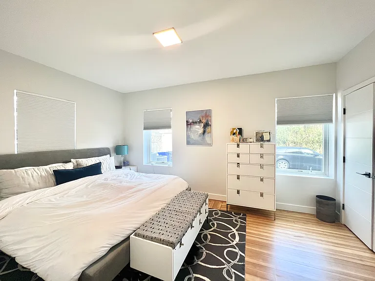 168 Elmgrove Ave #1 — Photo 9
