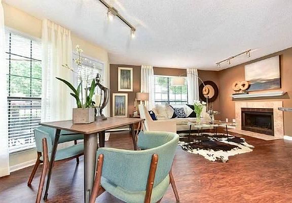 3rd image of 12316 Oak Creek Ln APT 713