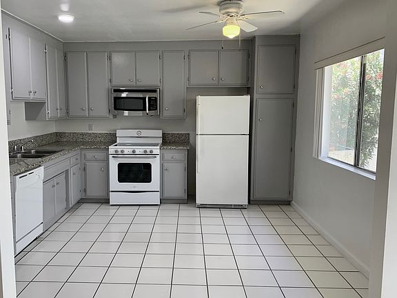 4th image of 3731 Jasmine Ave APT 6