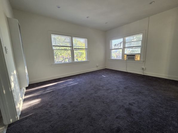 802 Hilldale Ave APT 2