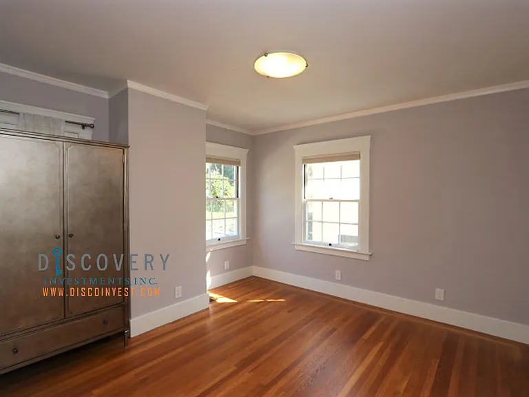 812 Trestle Glen Rd — Photo 12