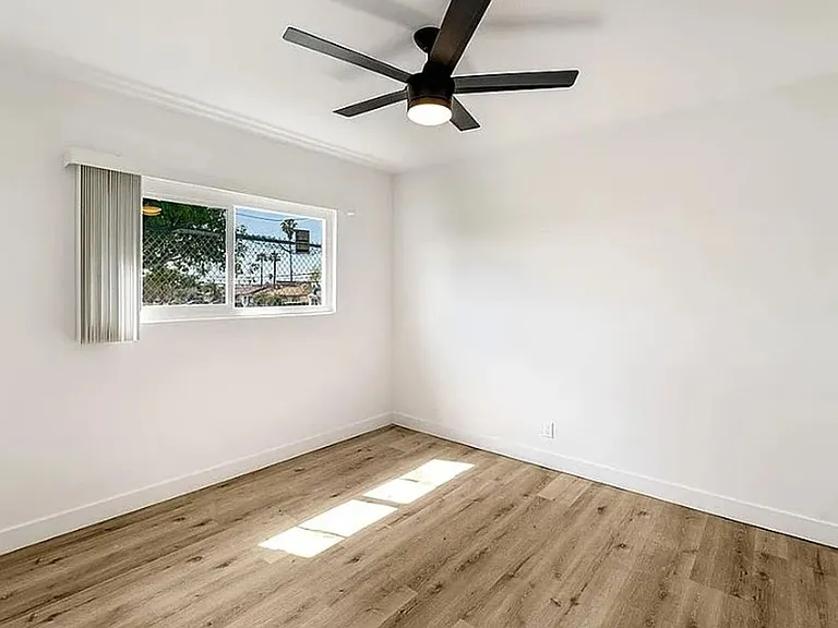 14640 Halldale Ave — Photo 10