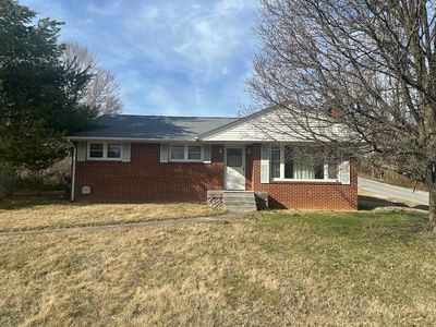 1275 Radford St, Christiansburg, VA, 24073