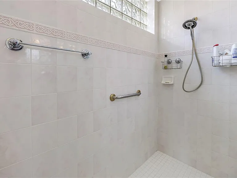 4334 Mirabella Cir — Photo 39