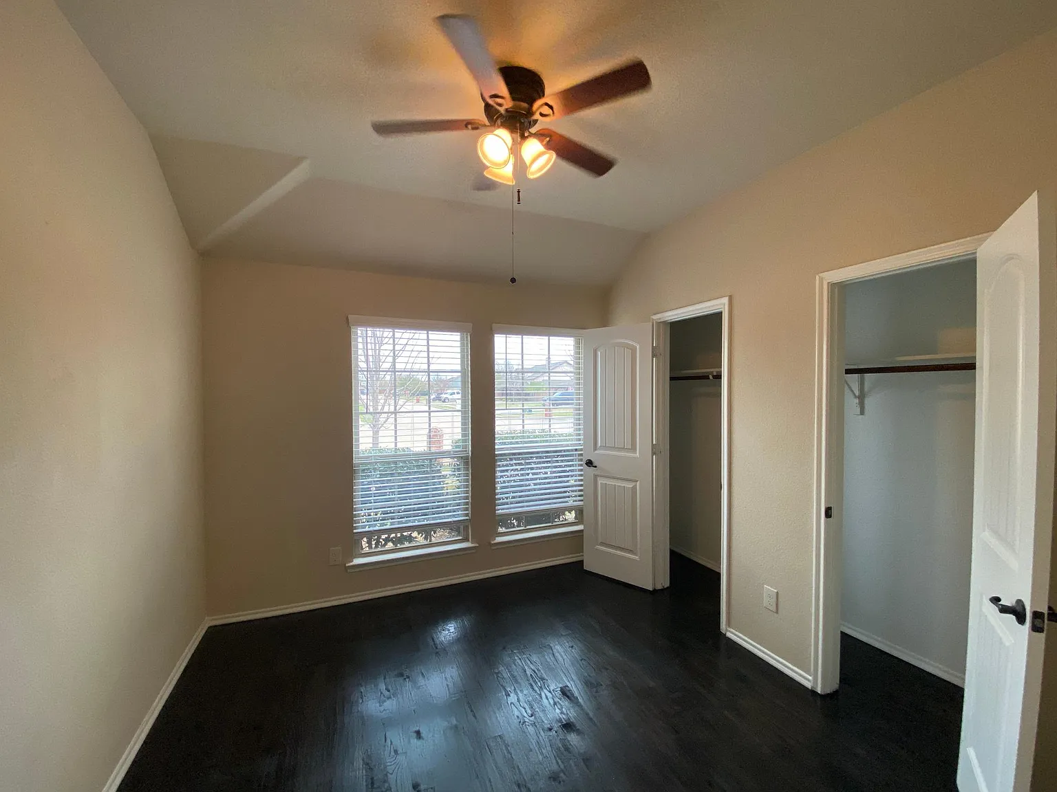 3 bed, 1655 sqft, $2,150 — Photo 3