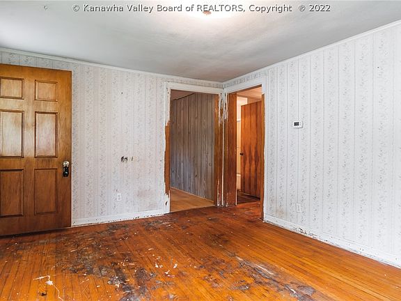 4th image of 1954 Kelmont Ln