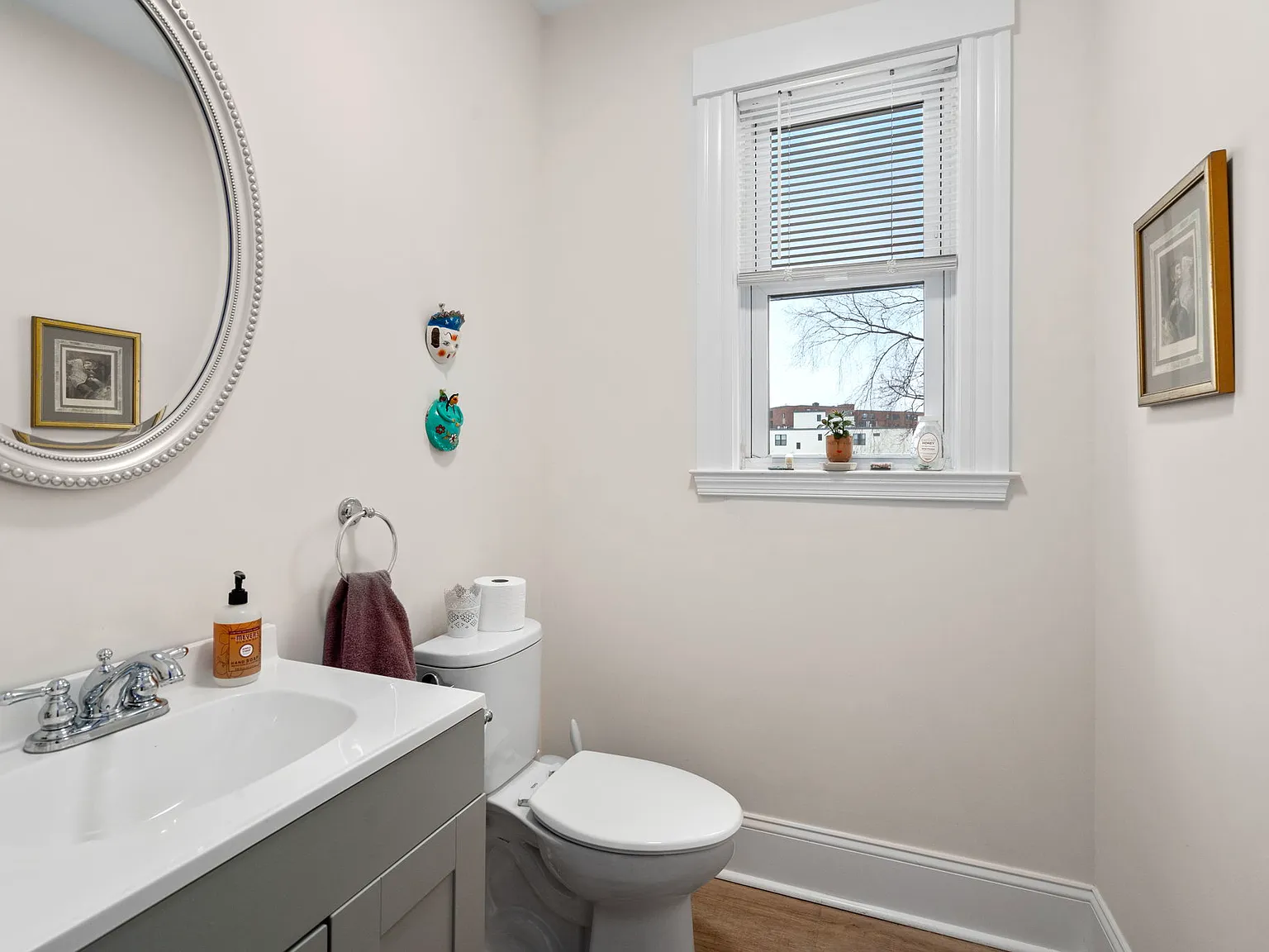 3 bed, 1.5 bath, 1200 sqft, $4,200 — Photo 4