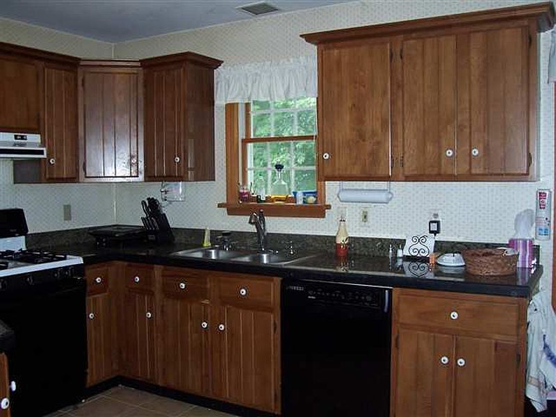 4th image of 114 HIGH BRIDGE Road