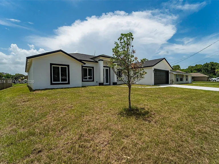 5203 Birch Dr — Photo 3