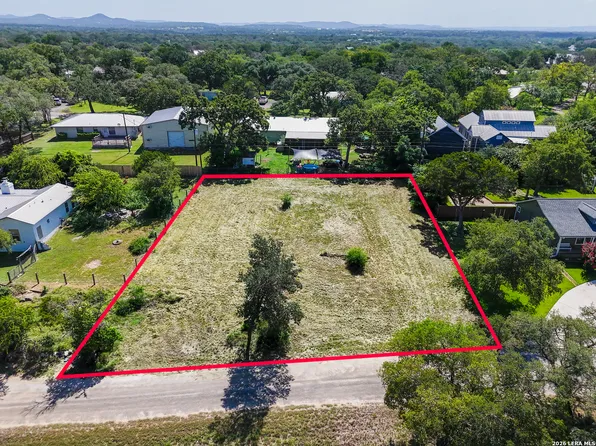 314 Cherokee Dr LOT 8, Bandera, TX 78003