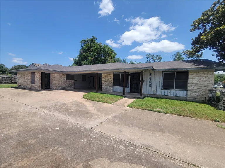 5806 Nassau Dr #B — Photo 21