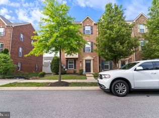 5542 Peanuts Ln, Waldorf, MD 20602