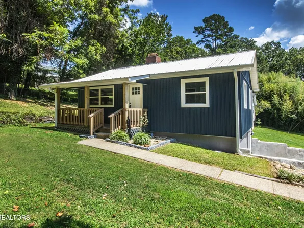 110 Delmar Cir, Oak Ridge, TN 37830