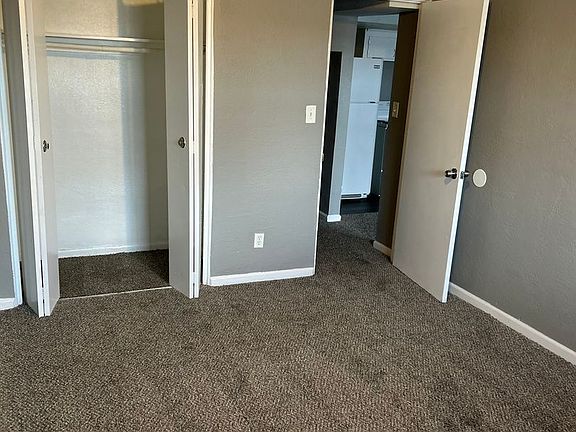 4th image of 1058 Forest Ct APT 4