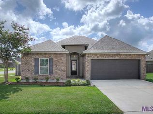 5362 Queens Carriage St, Zachary, LA 70791