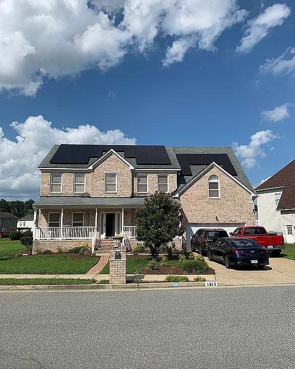 Front view with Solar 
