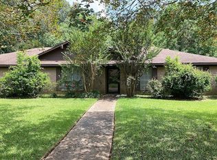 5960 Huntview Dr, Jackson, MS 39206