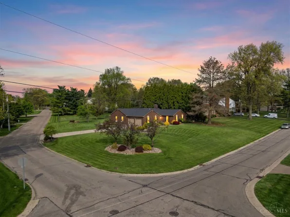 5901 Countryhills Dr, Cincinnati, OH 45233