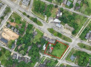 3035 Francis St, Houston, TX 77004