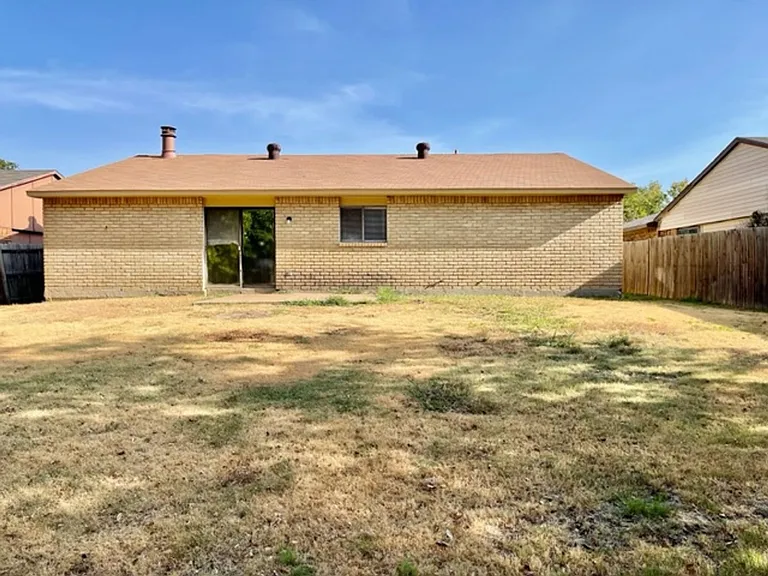 4020 Blue Flag Ln — Photo 26