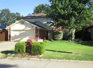 1112 Cardinal Oaks Dr, Mansfield, TX 76063