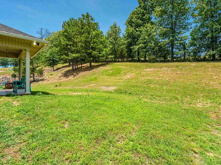 114 Cliffwood Loop — Photo 8