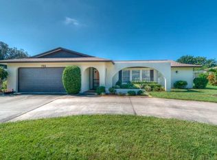 712 S Gondola Dr, Venice, FL 34293