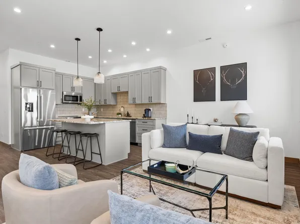 2110 Taxi Way UNIT R203, Steamboat Springs, CO 80487
