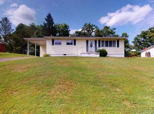 5502 Shawnee Dr, Huntington, WV 25705