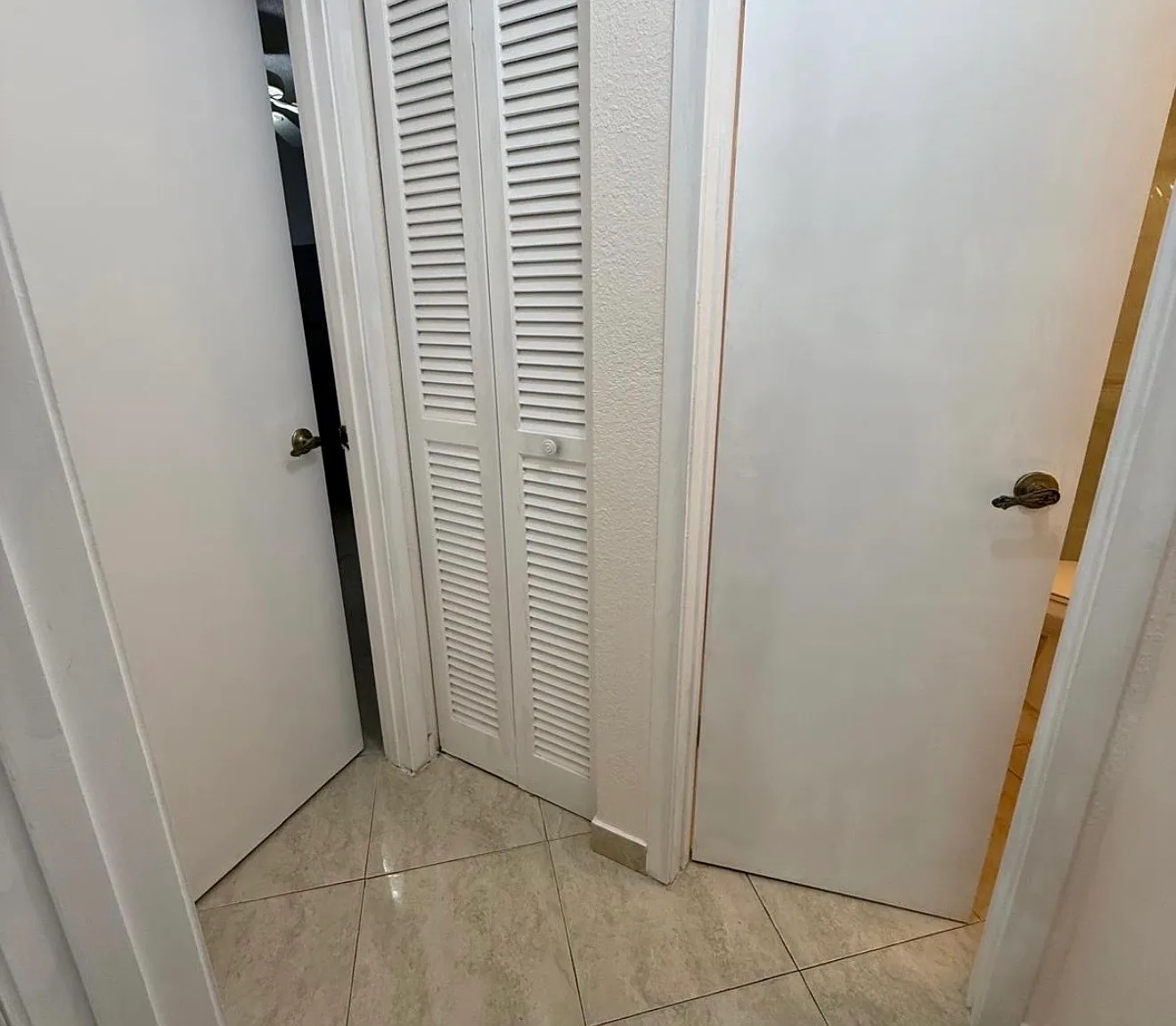 1 bed, 1148 sqft, $1,200 — Photo 4