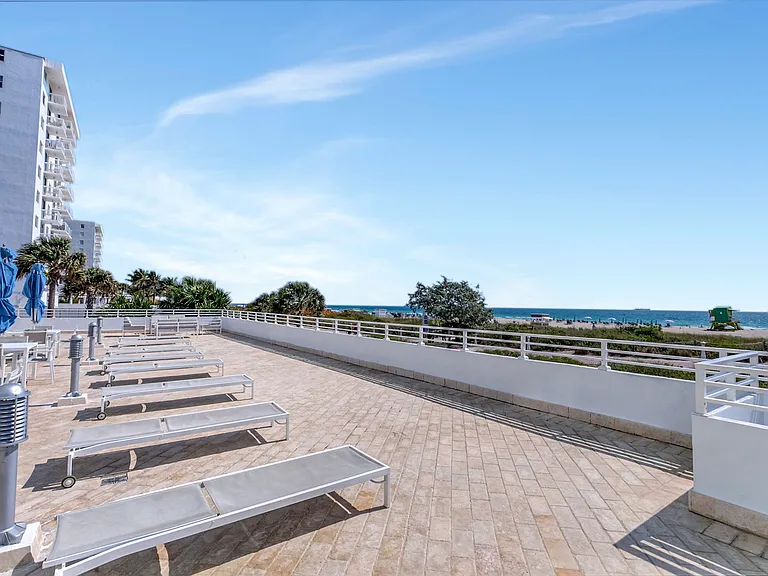 345 Ocean Dr #305 — Photo 21