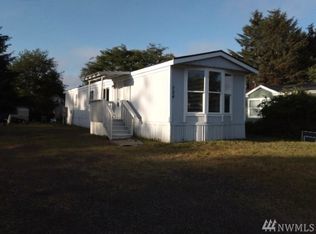 724 Edgewood Ave NE, Ocean Shores, WA 98569