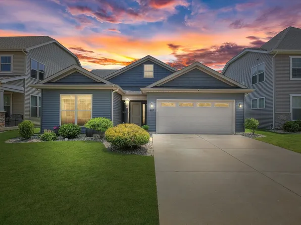 407 Corey Ln, Champaign, IL 61822