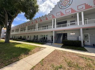 2100 World Parkway Blvd APT 48, Clearwater, FL 33763