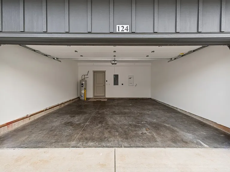 Titan Hill Townhomes — Photo 29