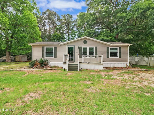427 Baker Drive SW, Supply, NC 28462