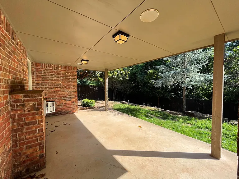 2425 Flint Ridge Rd — Photo 41