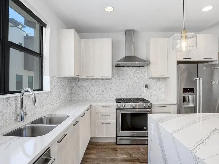 2511 N Grady Ave #85 — Photo 7
