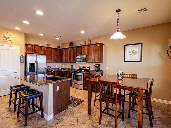 5th image of 8766 N White Spruce Dr