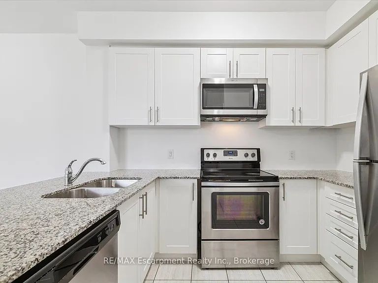 2393 Bronte Rd #205 — Photo 15