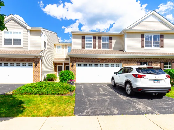 1435 Millbrook Dr, Algonquin, IL 60102
