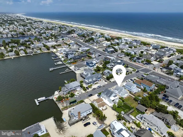 8 W 77th St, Harvey Cedars, NJ 08008