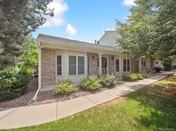 7721 S Cove Circle, Centennial, CO 80122