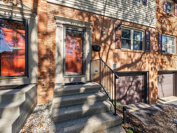 4th image of 2844 Kingsrowe Ct #27
