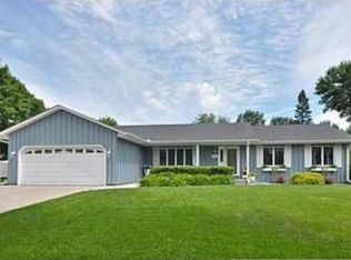 9134 Juneau Ln N, Maple Grove, MN 55369
