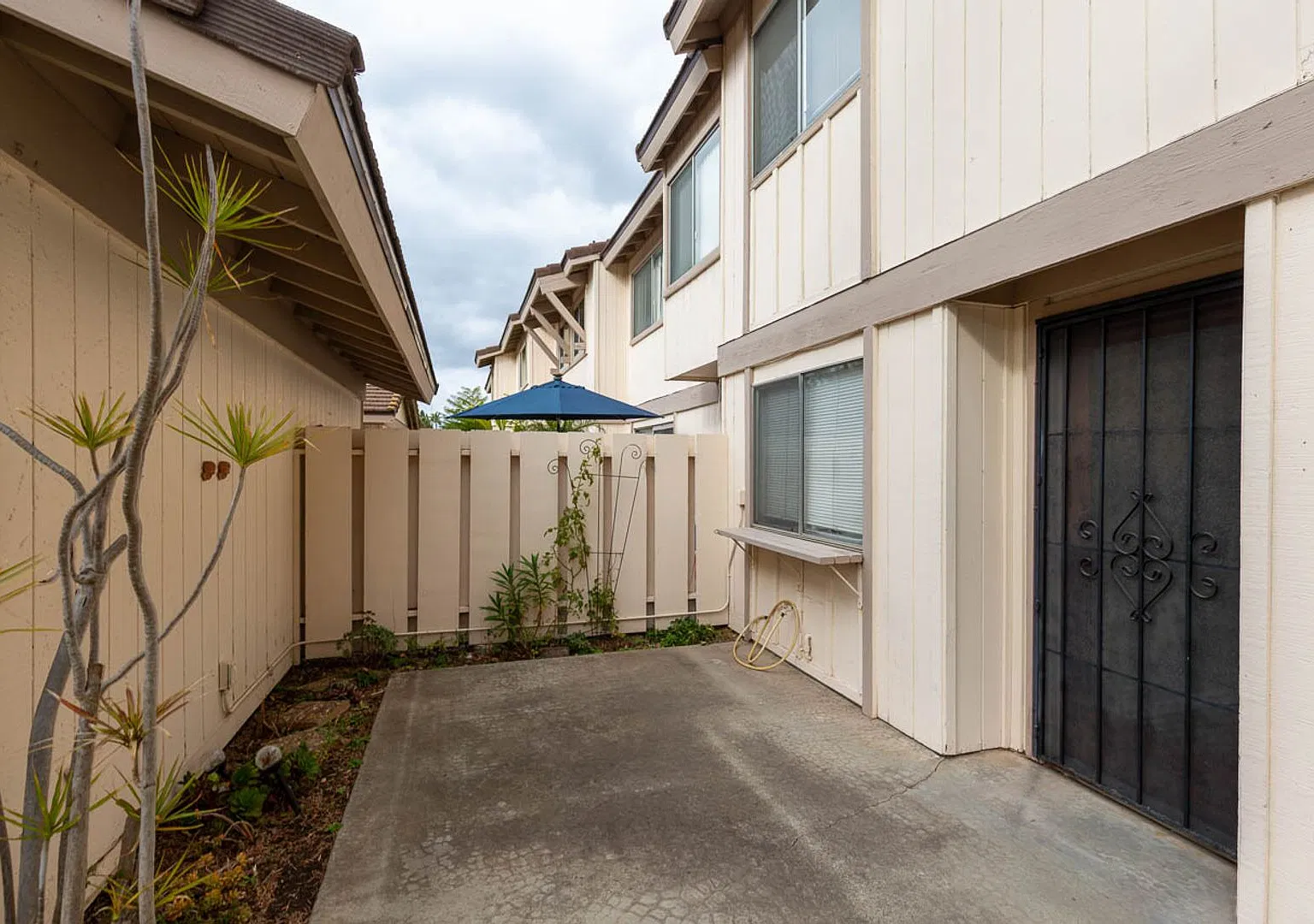 3 Bed, 2 Bth, Townhome In Rancho Bernardo — Photo 3