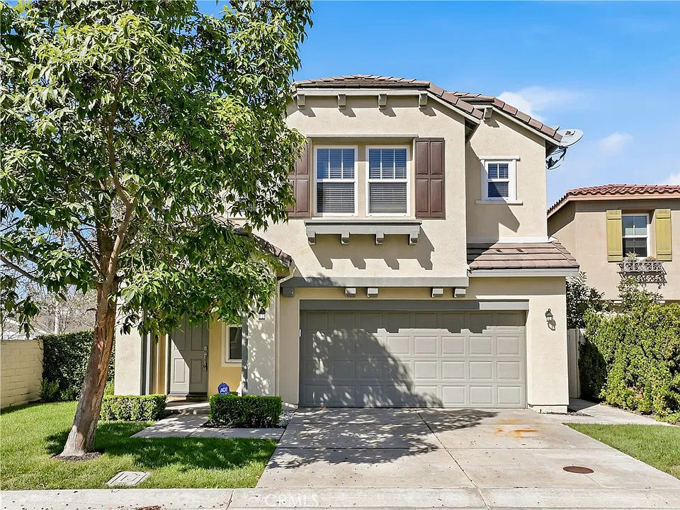 1044 Palmetto Way