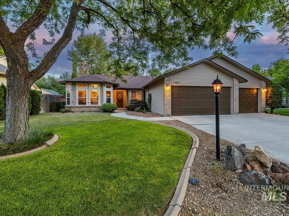 11911 W Tidewater Dr, Boise, ID 83713